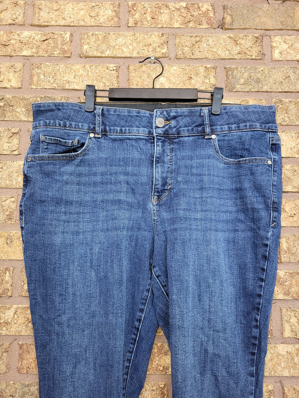 a.n.a Mid Rise Skinny Dark Skinny Cotton Stretch Jeans Size 22W - Picture 4 of 10